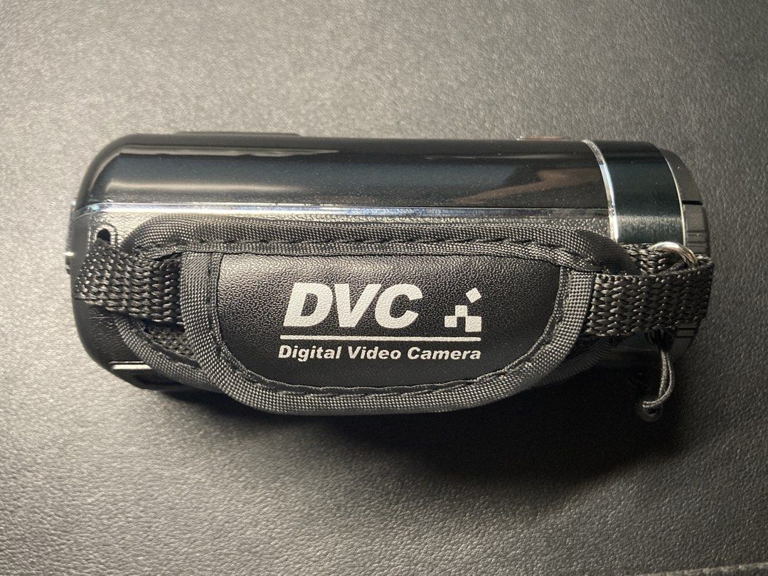 Joyeux Full HD Digital Video Camera 24.0 Megapixels (Category: Cameras) located in Cavite. Submitted by moonpancake (Listing ID 1450613764, Image 3). Description: Brand New! Got it from a japanese auction as brand new and only opened for testing. Has a line in the LCD screen not sure if can be repaired but does not affect the videos. RFS: Got two, so this is an extra one. - Records in Full HD 1080p at 30fps - 3-inch touch panel for easy operation