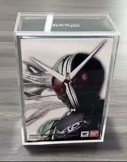 (Category: ) located in . Submitted by shinn_authentic_collectibles (Listing ID 1450699568, Image 1). Description: .