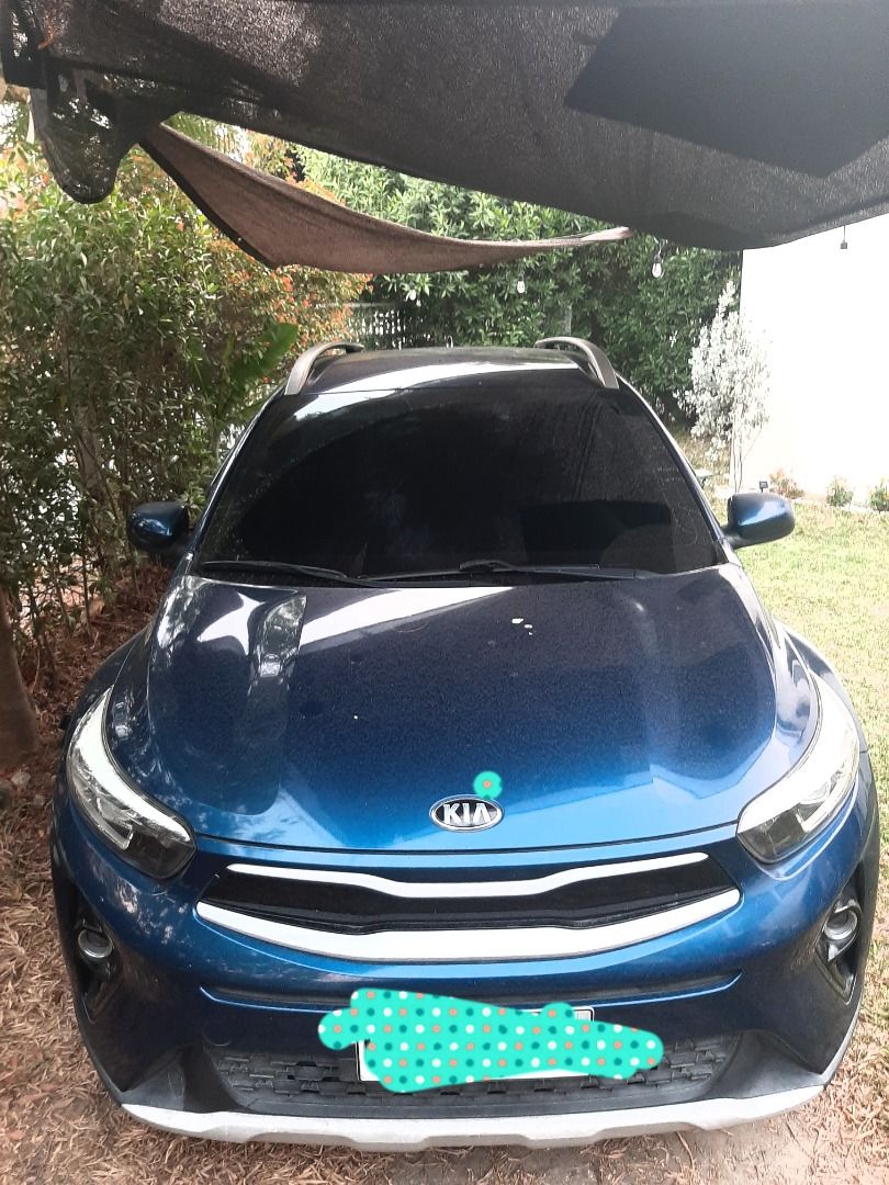 Kia Stonic Stonic Manual (Category: Used Cars) located in Angeles City. Submitted by jimenez09106514 (Listing ID 1450652421, Image 2). Description: Kia stonic 2021 Manual transmission 43500 odo with warranty til October 2026 with minor scratches Casa maintain.