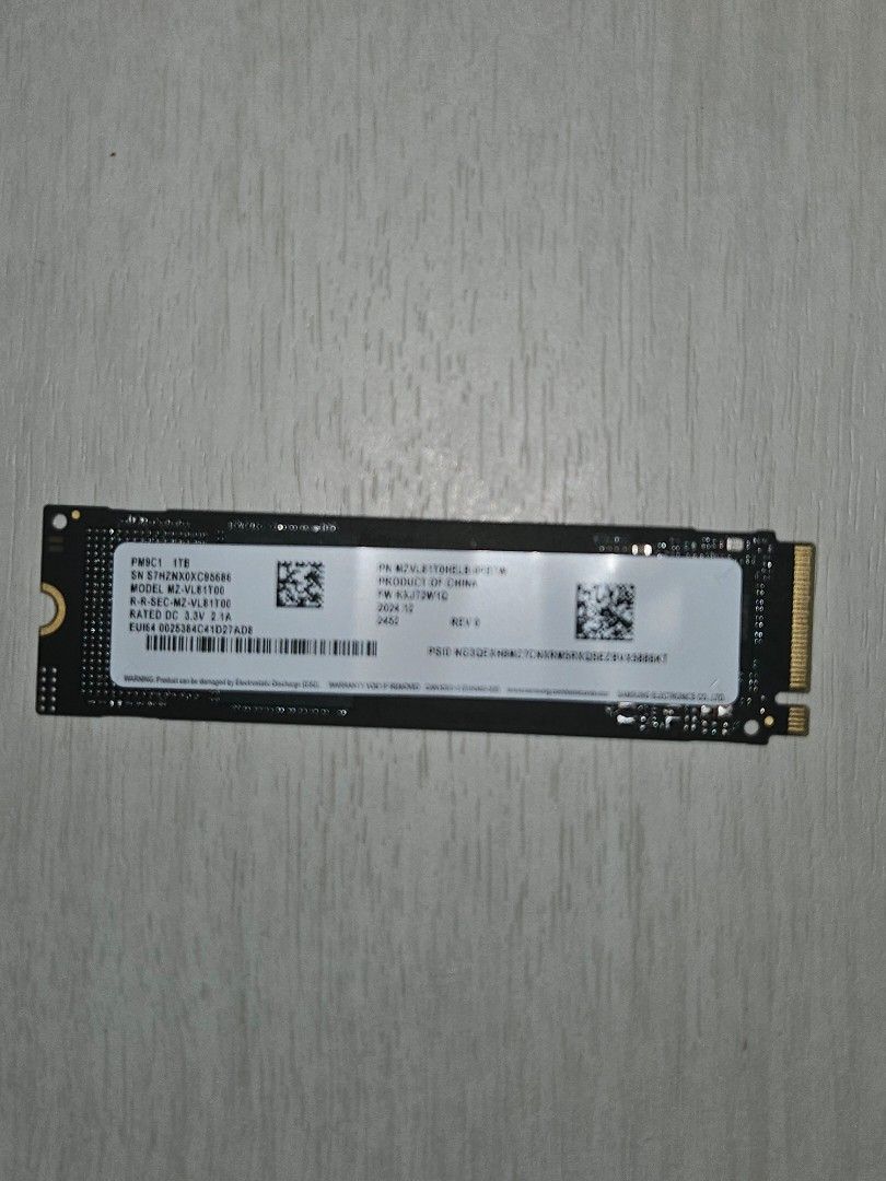 Samsung NVMe SSD 1TB New