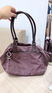 (Kategori: ) berada di . Dikirim oleh shoppingaddict.28 (ID iklan 1450642424, Gambar 1). Deskripsi: .