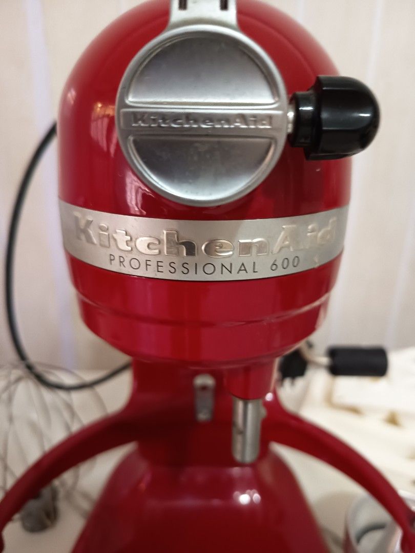 Kitchen aid professional 600 (emperor red) (Category: Cookers) located in Baguio. Submitted by UrbanFlip (Listing ID 1450731953, Image 2). Description: used once this is from USA 110v buyers expense on shipping no issues with inclusion of all attachments except for no box but can secure it on a box not in use since got my 220v kitchen aid as well shipping fee your expense FIRM PRICE kung oofer ka ng 10k ipickup mo n lng dito s bahay no box , as i