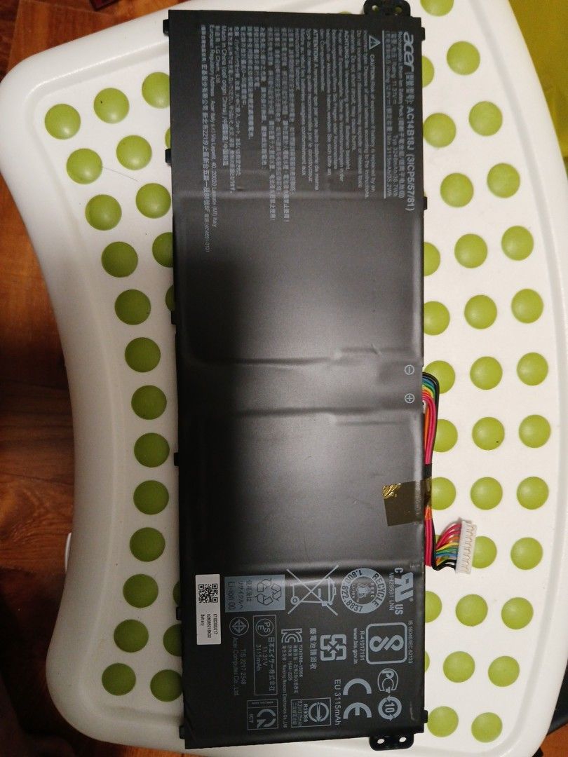Laptop Battery Pack with Wires