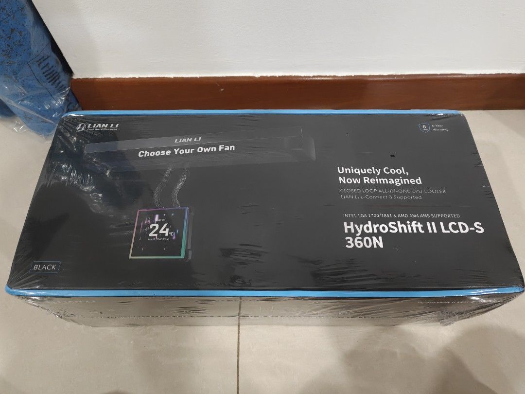 LIAN LI HydroShift II LCD-S 360N Aio Liquid Cooler