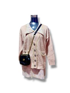 (Category: ) located in . Submitted by pink_strawberry_collections (Listing ID 1450719375, Image 1). Description: .