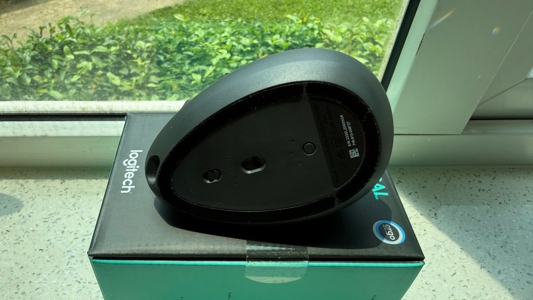 Logitech MX Vertical Advanced Ergonomic Mouse513523223878717441