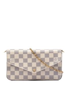 (Category: ) located in . Submitted by .dresshttps (Listing ID 1450643200, Image 1). Description: .