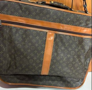 (Category: ) located in . Submitted by nisha.wears (Listing ID 1450553256, Image 1). Description: .