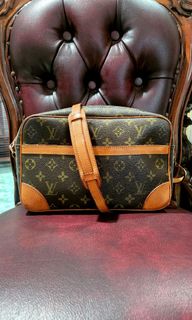 (Category: ) located in . Submitted by secondhandbaglover (Listing ID 1450542331, Image 1). Description: .