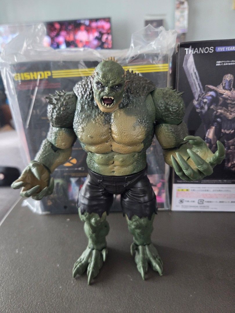 Marvel Legends Abomination BAF (Category: Figurines & Statues) located in Manila. Submitted by edward_curugan (Listing ID 1450531877, Image 1). Description: Marvel Legends Abomination BAF Shipping shouldered by buyer.