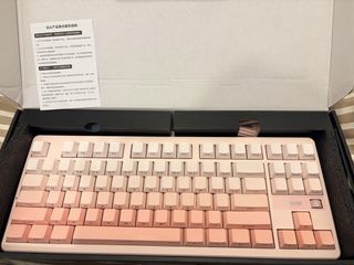 （分類：）位於 。 由 salonpasy 提交（商品編號 1450694520，圖片 1）。簡介： 。