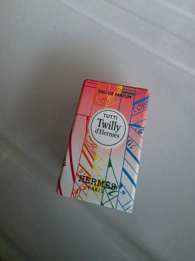 Mini 7.5ml Hermes Tutti edp (Category: Fragrance & Deodorants) located in Paranaque City. Submitted by 3starx (Listing ID 1450542733, Image 1). Description: 💜Please read before buying💜 All posted items are authentic from the USA. No RUSH PICKUP. I will provide pick up day and time options. I will not hold PAID items. Payment will be made once pick up has been booked and due for pick up as well Mode of delivery: SAME DAY DELIVERY ONLY FROM PARAN