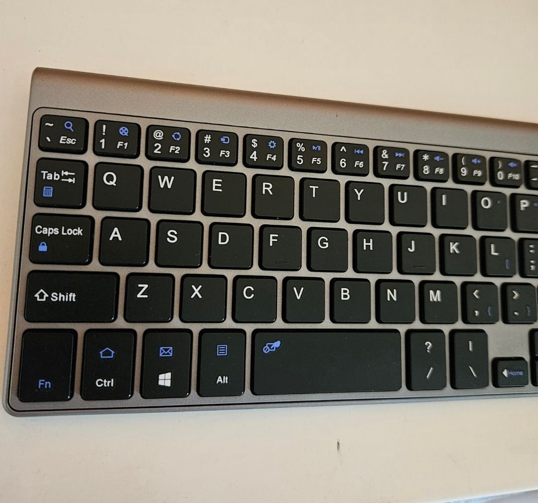 Mini Wireless Keyboard with Touchpad514072905557616642