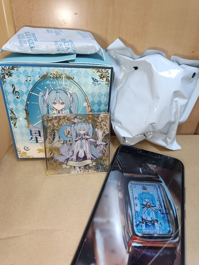 Miniso Hatsune Miku Watch Star Knight Blindbox - Hidden 2 Miku Confirmed (Category: Fan Merchandise) located in Kuala Lumpur. Submitted by 2ndcf (Listing ID 1450698562, Image 1). Description: Confirmed Hidden Hatsune Miku Watch, unopened. The phone for reference only, only how it look..