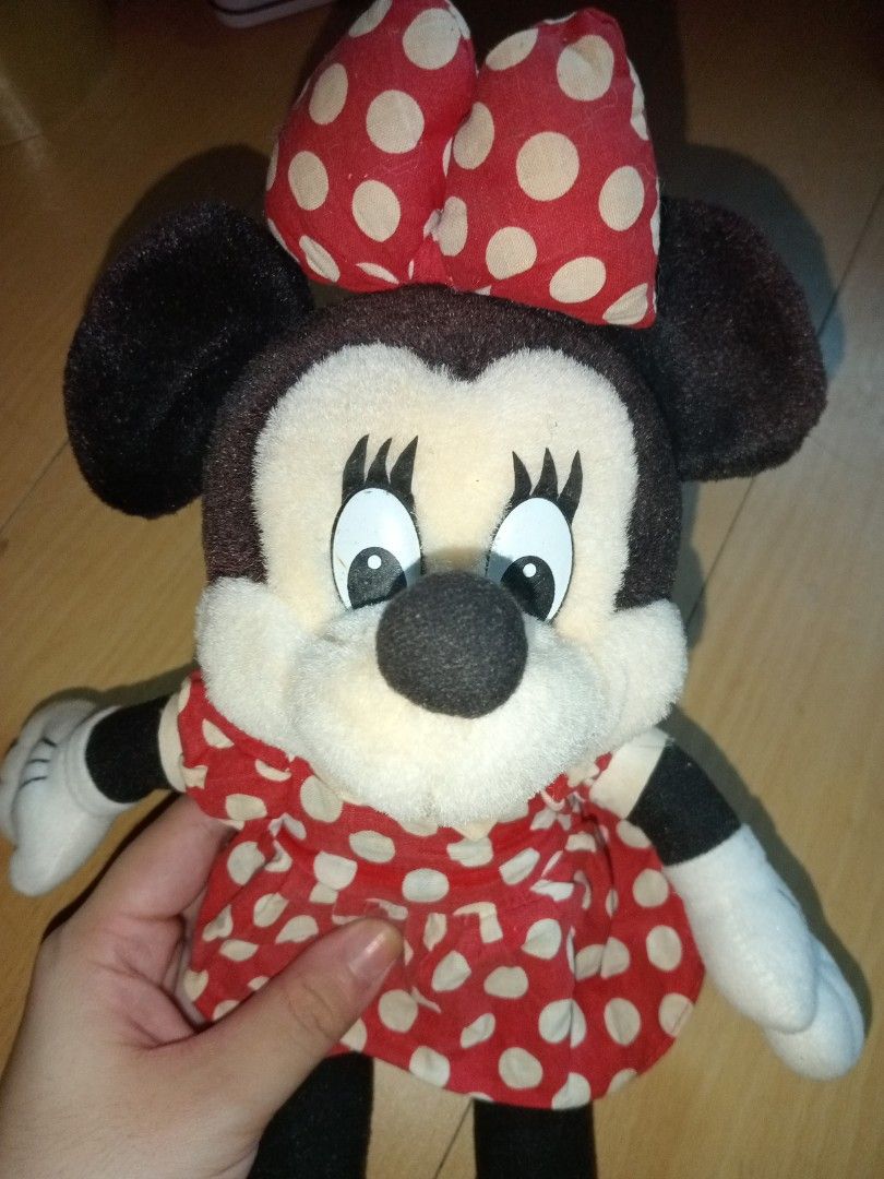 Minnie Mouse Stuff Toy (Category: Plushies & Soft Toys) located in Rizal. Submitted by imanegg08 (Listing ID 1450547205, Image 3). Description: ♥️All items are as is, Please manage your expectations ♥️Pre-loved from US and Japan (handpicked by seller) ♥️Actual photo posted ♥️Please refer to tape measure and hand pic for size ♥️Feel free to PM seller 💵 MOP: Gcash nd Gotyme only 📦 MOD: Lalamove, JnT and LBC 📍Taytay,Rizal ❌No to joy reservers and