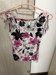 (Category: ) located in . Submitted by buhbuhshop (Listing ID 1450607979, Image 1). Description: .
