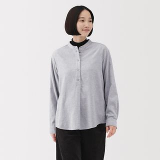 (Category: ) located in . Submitted by shopbyari (Listing ID 1450636676, Image 1). Description: .