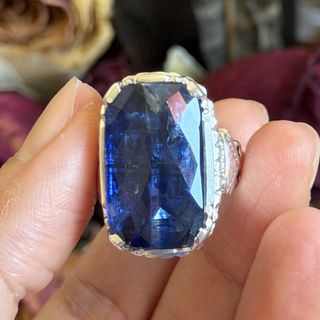 (Category: ) located in . Submitted by thealchemist8888 (Listing ID 1450540803, Image 1). Description: .