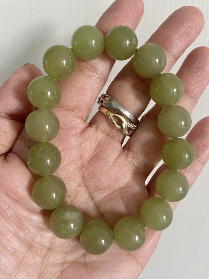 NATURAL HETIAN JADE BRACELET 12.8MM (Category: Bracelets) located in Las Pinas. Submitted by dnbshphb (Listing ID 1450558890, Image 3). Description: Natural Hetian Jade Bracelet 12.8mm For 16-17cm wrist size Brandnew No COD .