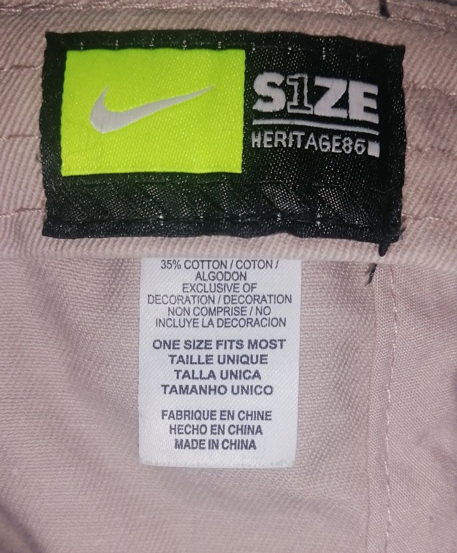 Nike Heritage86 Cap Beige One Size Fits Most (Category: Caps & Hats) located in Quezon City. Submitted by rolenalma (Listing ID 1450649010, Image 3). Description: - Classic Nike cap in a versatile beige color. - Features an embroidered Nike logo on the front. - Adjustable strap at the back ensures a comfortable, customized fit. - Crafted from a durable blend of 35% cotton. - One size fits most, making it a great everyday accessory..
