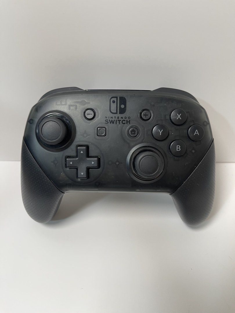Nintendo Switch Pro Controller 🎮🔥 (Category: Controllers) located in Pasig City. Submitted by tjfindspreloveditems (Listing ID 1450654301, Image 1). Description: 🎮 FOR SALE 🎮 Nintendo Switch Pro Controller 🎮🔥 No box, no cable 💰 ₱1,690 📋 Condition: ✅ Well taken care of ✅ All buttons working ✅ No stick drifts Level up your gameplay with this reliable Pro Controller — great grip and precision for your favorite titles! 🎮🔥 📍 Ortigas 🚚 Nati