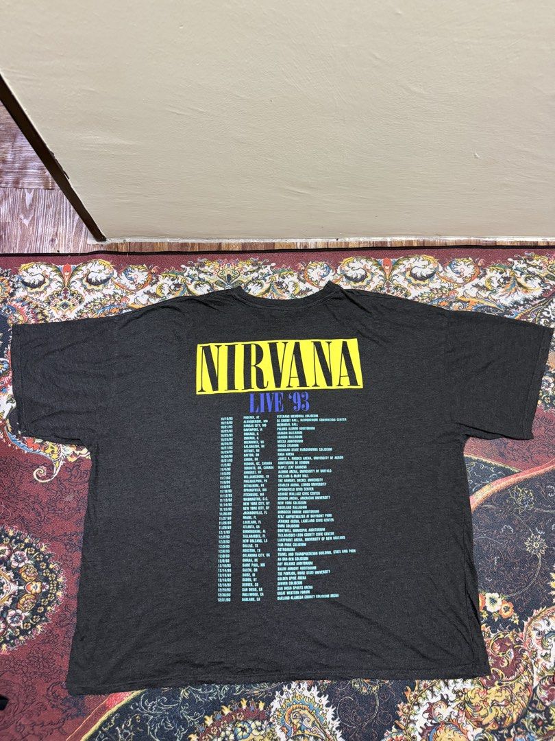 Nirvana (Category: Tshirts & Polo Shirts) located in Kluang. Submitted by amirunhisyam (Listing ID 1450728816, Image 3). Description: Nirvana Pit 29.5 labuh 30 Jahit double atas bawah Condition 8.2/10 Lock rm35 mahal offer.