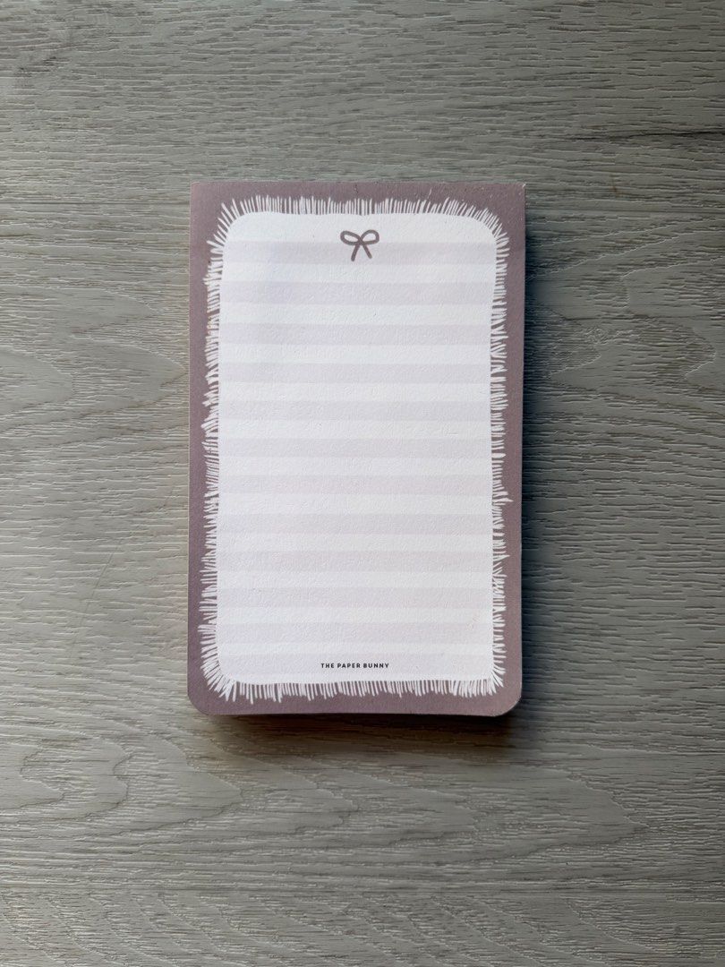 note pad (Category: Stationery & School Supplies) located in Singapore. Submitted by ihbwe (Listing ID 1450707663, Image 1). Description: .