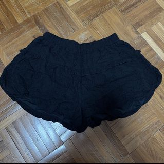 (Category: ) located in . Submitted by tr0uvailles (Listing ID 1450671730, Image 1). Description: .