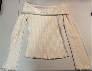 (Category: ) located in . Submitted by liaaas_closet (Listing ID 1450561831, Image 1). Description: .