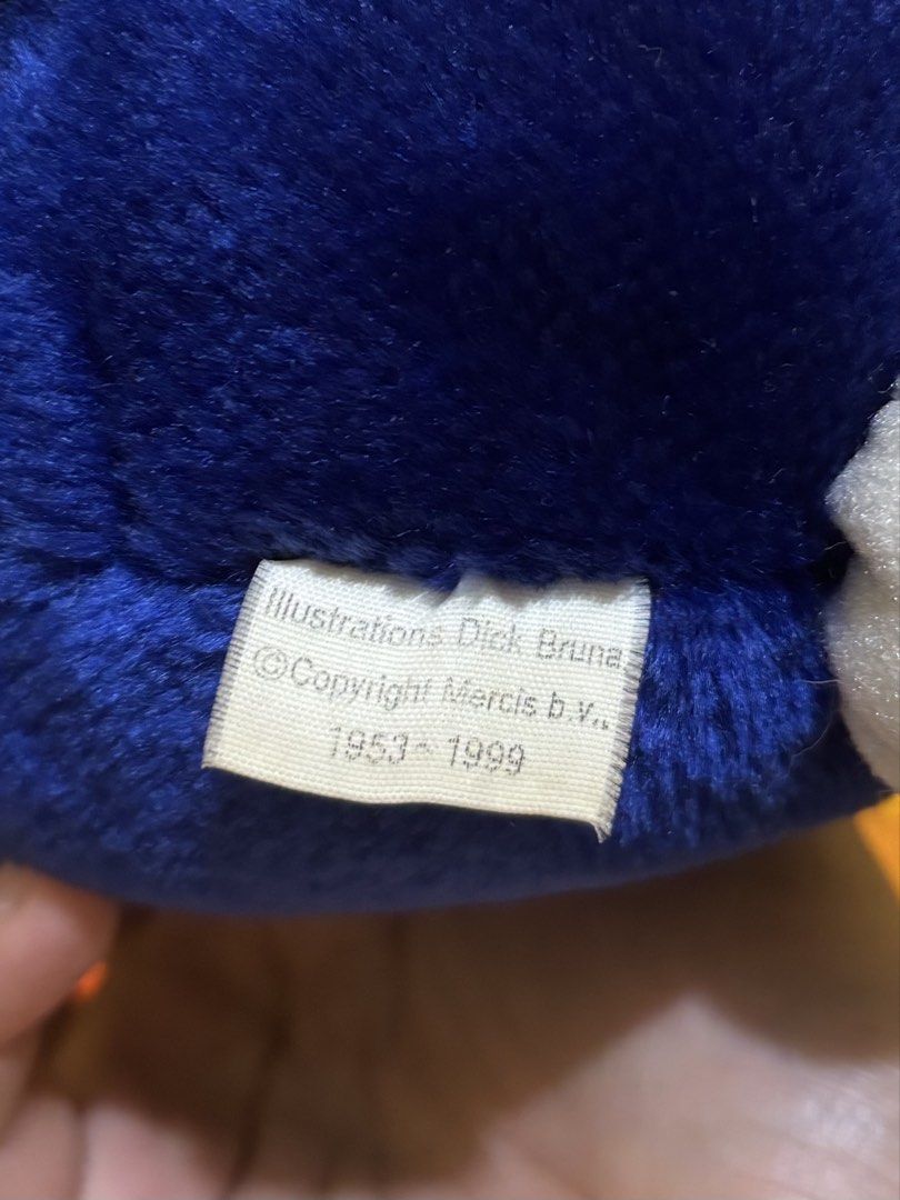 Official Miffy Blue Vintage (1999) (Category: Character Goods) located in Butuan. Submitted by tinjokxx (Listing ID 1450543941, Image 3). Description: LFB/WTS Miffy Vintage (1999) etiketa.