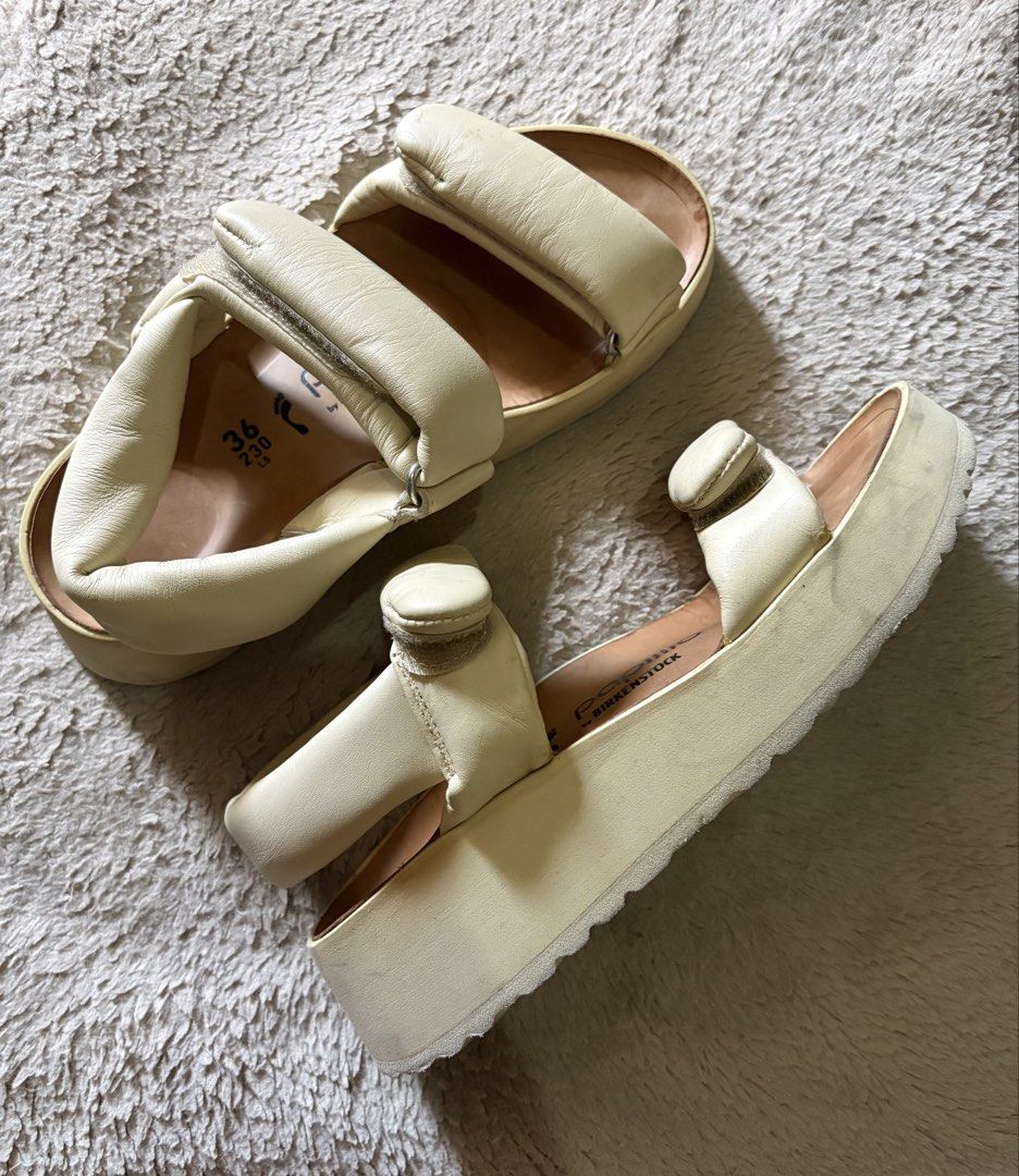 Original Birkenstock Papillio W6 (Category: Announcements) located in Quezon City. Submitted by KShin (Listing ID 1450558404, Image 3). Description: Used few times only No box 100% Original Don Antonio, QC.