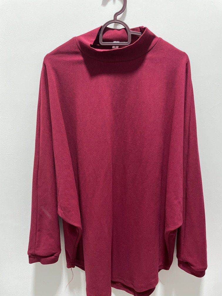 Panda Eyes Cotton Batwing Maroon Free Size (Category: Blouses) located in Skudai. Submitted by acidgaf_anymore (Listing ID 1450607413, Image 1). Description: Never Worn Free Delivery.