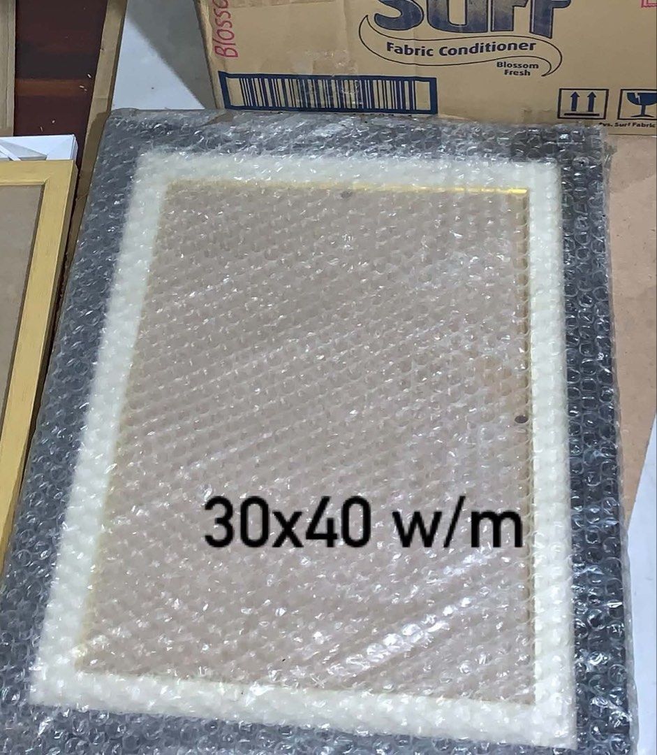 Picture frame (Category: Frames & Pictures) located in Manila. Submitted by shannastore (Listing ID 1450499035, Image 1). Description: Picture frame black color sized 30X40 with golden matting..