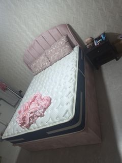 (Category: ) located in . Submitted by user019372819372 (Listing ID 1450690839, Image 1). Description: .