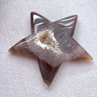 (Category: ) located in . Submitted by dropsof_crystals (Listing ID 1450544950, Image 1). Description: .