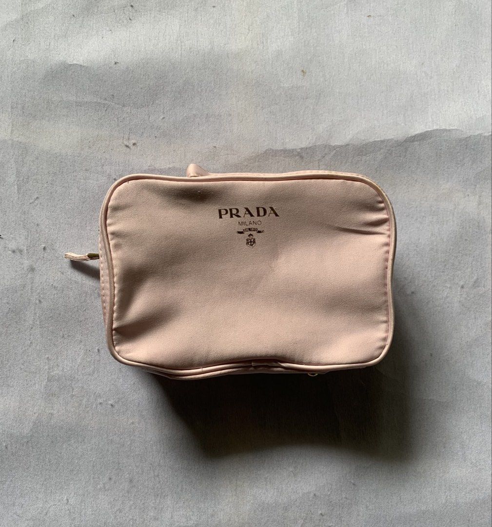 Prada Cosmetics Bag (Category: Wallets & Card holders) located in Claveria. Submitted by plasticcase__ (Listing ID 1450544280, Image 1). Description: .