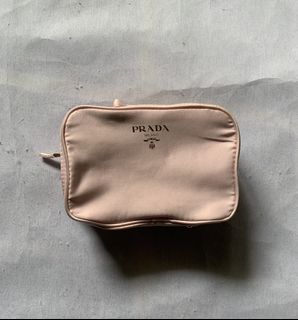 (Category: ) located in . Submitted by plasticcase__ (Listing ID 1450544280, Image 1). Description: .
