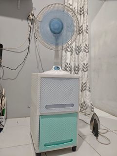 (Kategori: ) berada di . Dikirim oleh de.clutterroom (ID iklan 1450654212, Gambar 1). Deskripsi: .