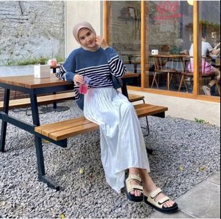 (Kategori: ) berada di . Dikirim oleh preloved.byown (ID iklan 1450583839, Gambar 1). Deskripsi: .