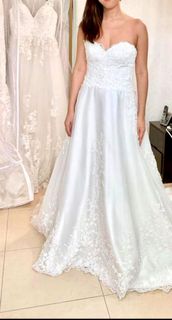 (Category: ) located in . Submitted by emporiumwedding (Listing ID 1450617726, Image 1). Description: .