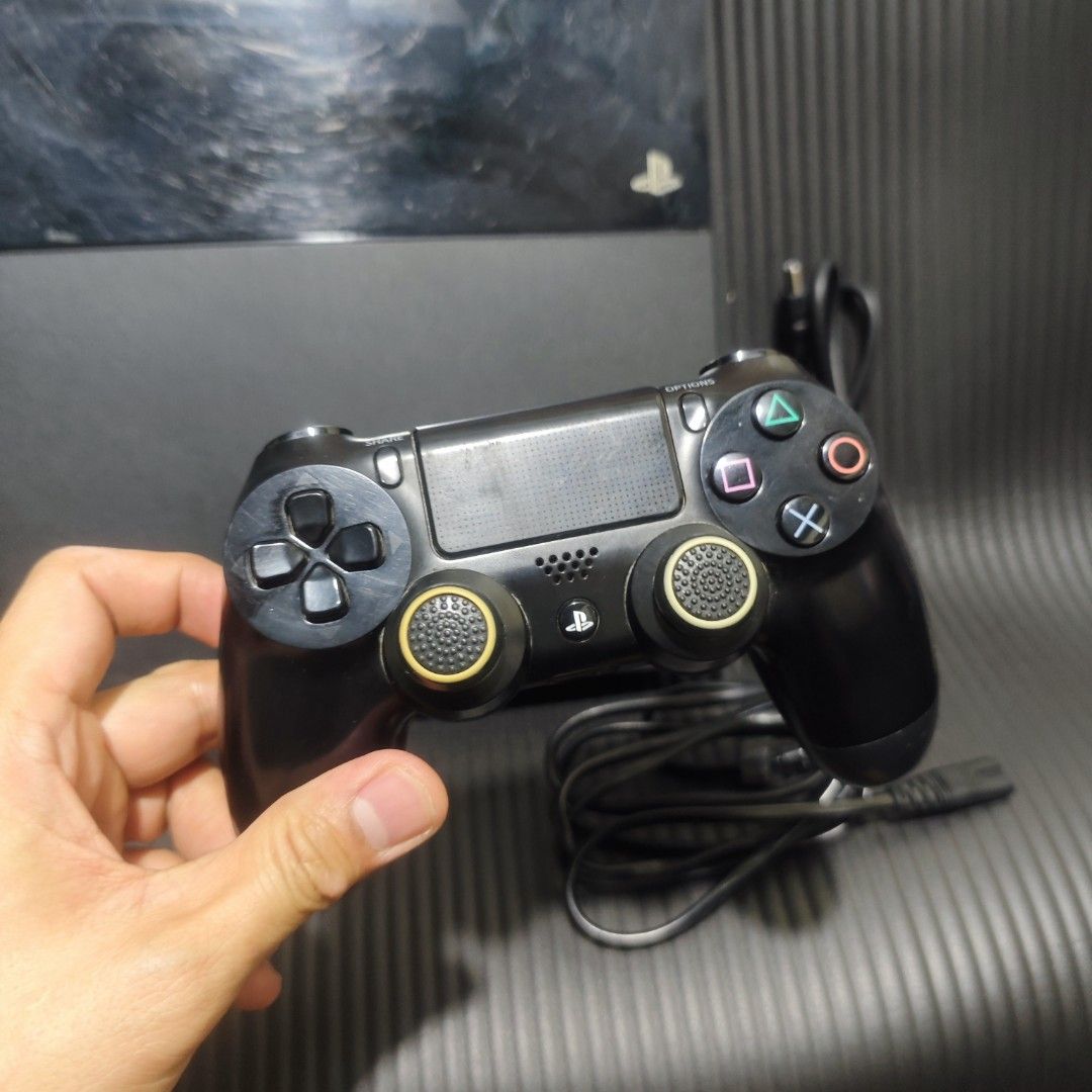PS4 Phat 1TB Cuh Model 1106A ( FW: 11.50) (Category: PlayStation) located in Quezon City. Submitted by shopme_gadget30 (Listing ID 1450674570, Image 2). Description: for sale fixed price good condition no issue plus and play Some Scratches (See photo) Storage : 1TB firmware : 11.50 (Pwde i jailbreak) No Games No Charging Cord for Controller Inclusion Console power cable hdmi 1 controller (Original) Quezon City Area meet up: Sm north only Payment 