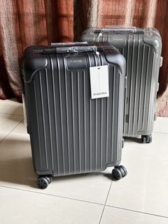 RIMOWA 🧳 Collection item 3