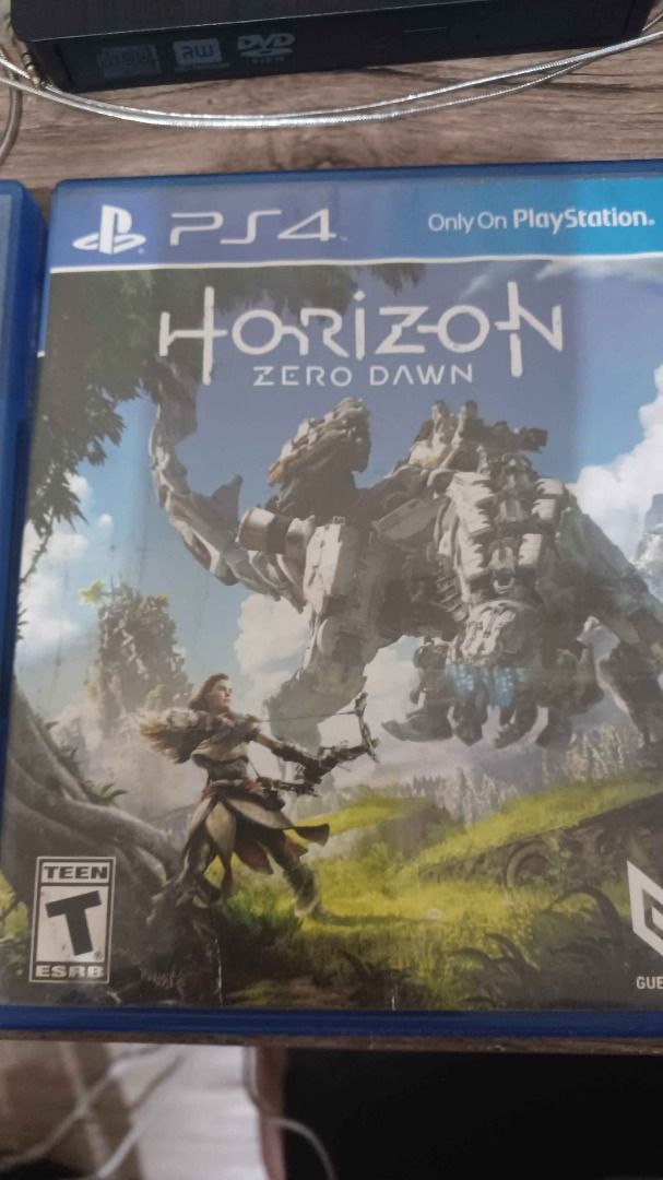 [RUSH BUNDLE] Final Fantasy XV and Horizon Zero Dawn on PS4 (Category: PlayStation) located in Manila. Submitted by kenmorij (Listing ID 1450680000, Image 3). Description: Selling Final Fantasy XV and Horizon Zero Dawn for PS4. Both items in good condition, discs with scuffs but no scratches and downloads properly. Price is negotiable. If break set, game is 500 PHP each. RFS: Done playing. Can do meetups around Cubao area, otherwise shipping thro