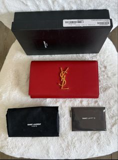 (Category: ) located in . Submitted by closet24 (Listing ID 1450698348, Image 1). Description: .