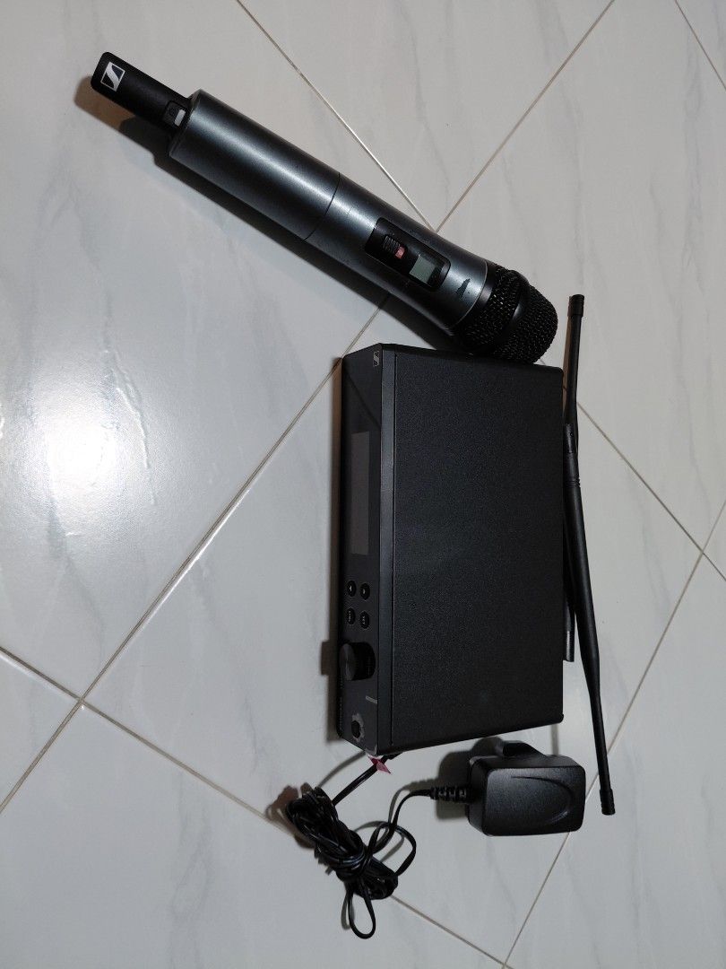 Sennheiser EW 100 G4 Wireless Microphone System