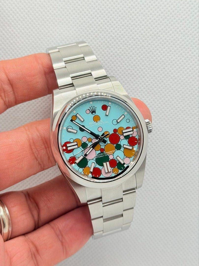 SgWatchHub! Brand New 03/2025 Rolex 124300 Oyster Perpetual 41 Celebration Dial (Category: Watches) located in Singapore. Submitted by sg-watch-hub (Listing ID 1450556043, Image 1). Description: Discover SgWatchHub.sg — the smart way to manage everything about your watch, all in one place. From finding your next timepiece to getting expert care for the one you love, SgWatchHub connects you to watch specialists, competitive prices, and essential s