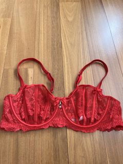 (Category: ) located in . Submitted by ladyshop01 (Listing ID 1450578698, Image 1). Description: .