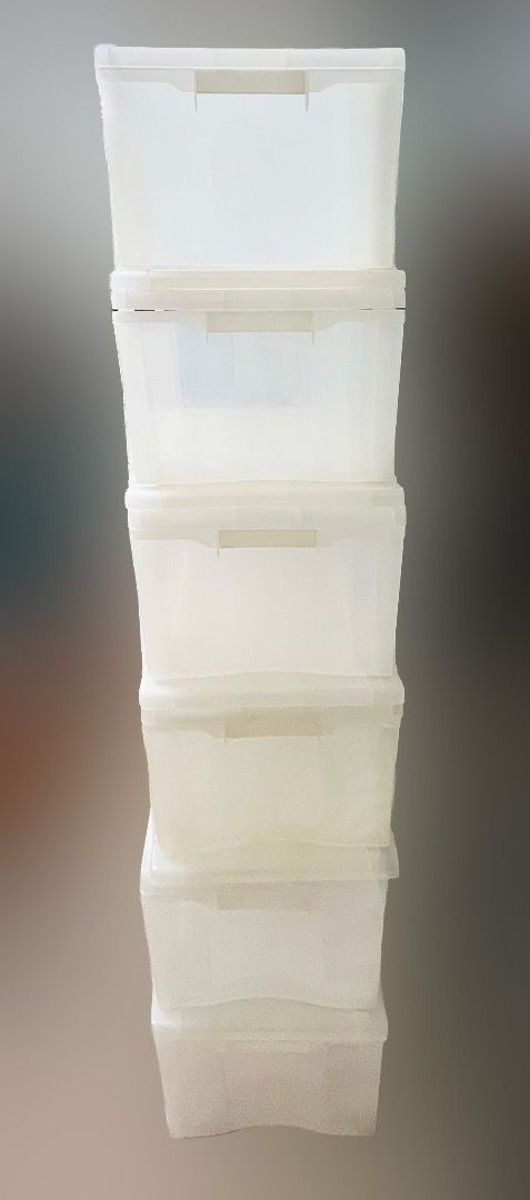 Stackable Clear Plastic Storage Boxes with Lids