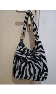 (Kategori: ) berada di . Dikirim oleh harga_pas (ID iklan 1450646043, Gambar 1). Deskripsi: .