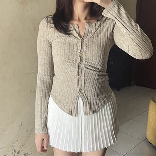 (Kategori: ) berada di . Dikirim oleh lovedbydircel (ID iklan 1450538199, Gambar 1). Deskripsi: .